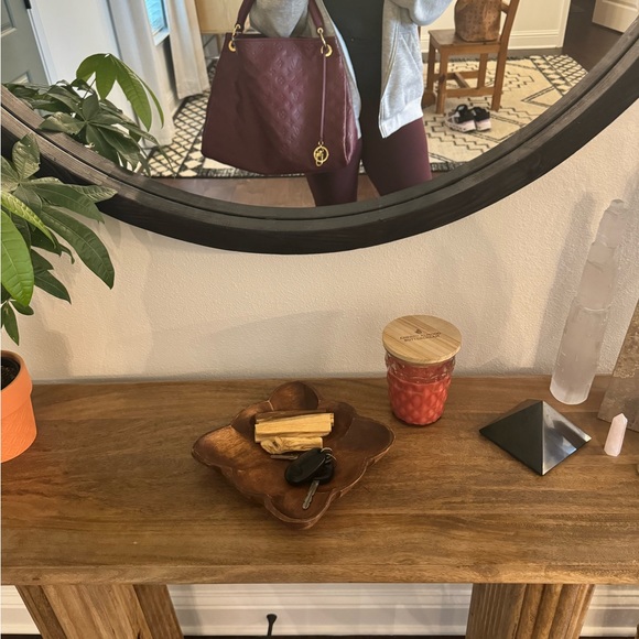 SOLD!! 💗♥️ Louis Vuitton Artsy Empreinte Burgundy EXCELLENT CONDITION ♥️💗 - Picture 2 of 11